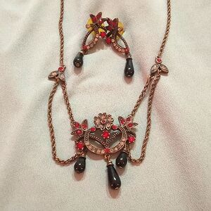 Sweet Romance necklace set